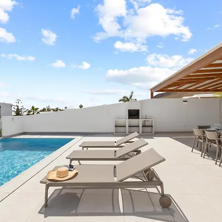 Altos Nisa 3b By Escape Villa *