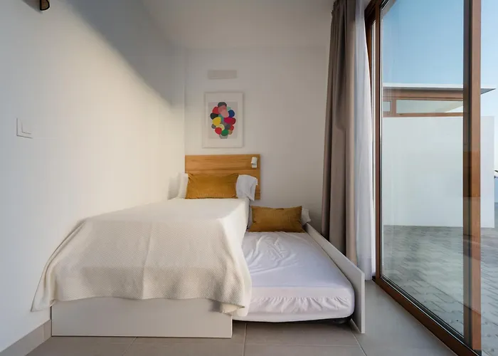 Altos Nisa 3b By Escape *