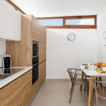 Altos Nisa 3b By Escape *